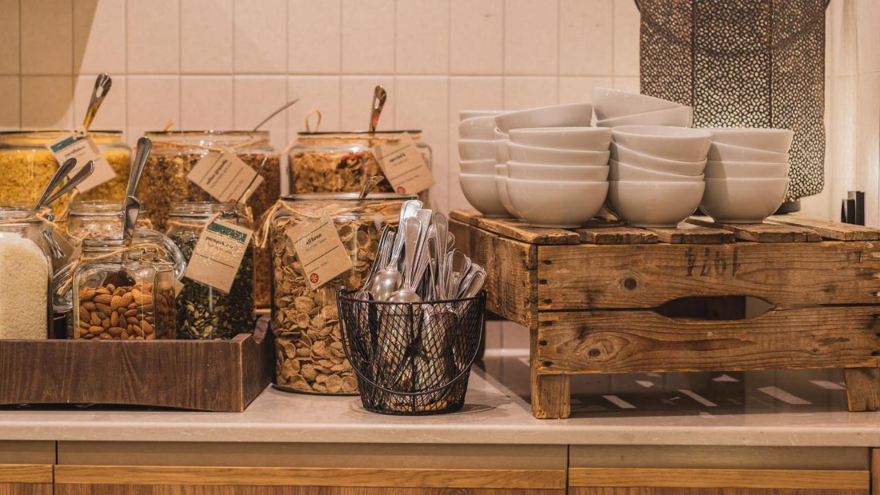 Home Hotel Odin Gothenburg Bagian luar foto