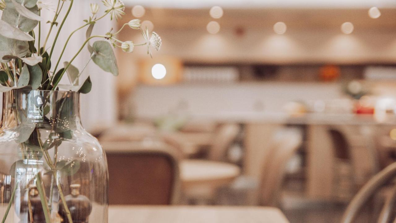 Home Hotel Odin Gothenburg Bagian luar foto